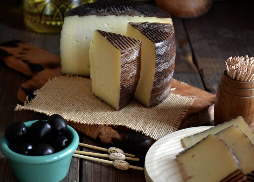 Fromages étrangers espagnols: le Manchego est très apprécié !